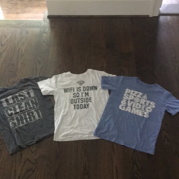 Kids shirt bundle that makes your friends laugh. - Picture 1 of 4